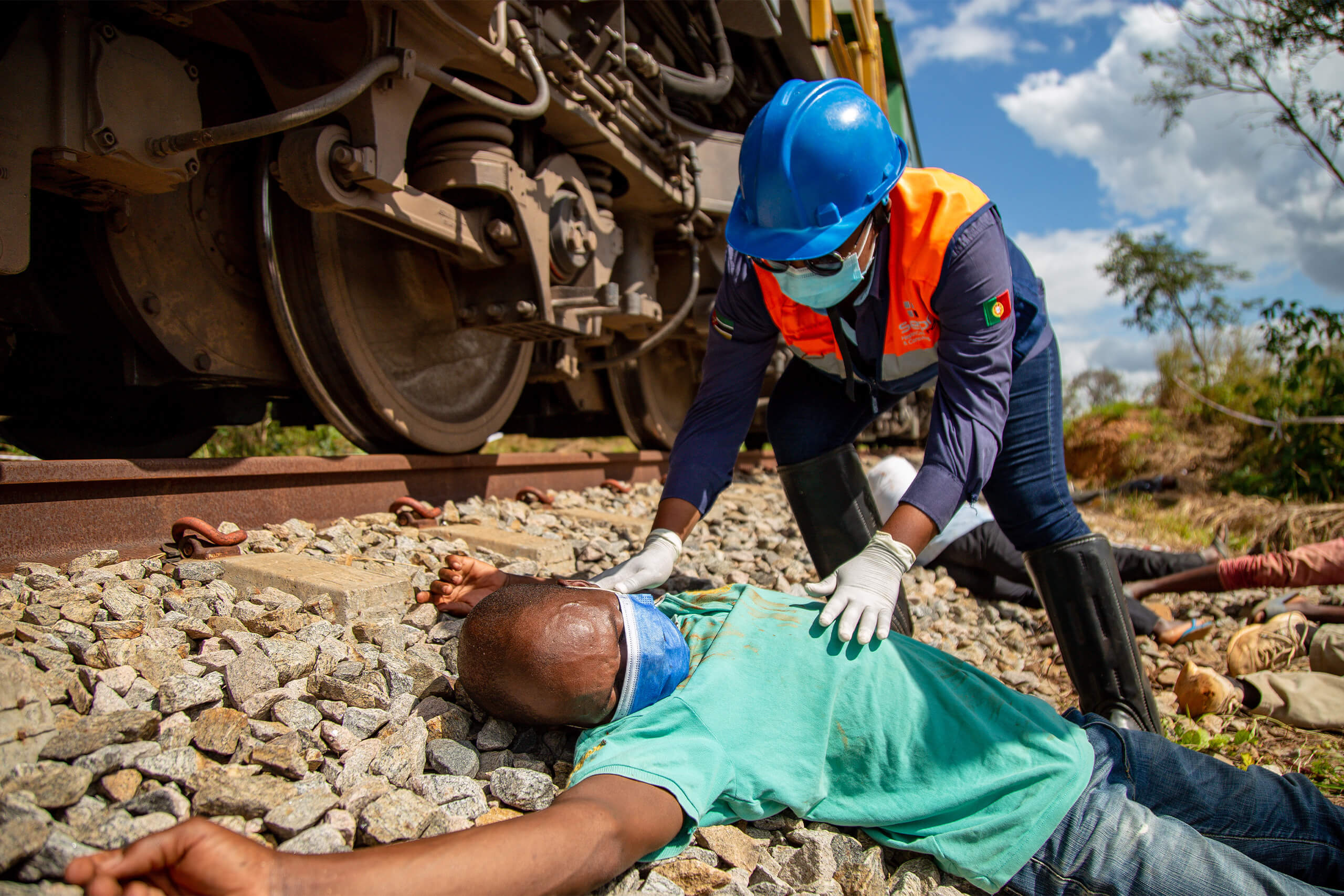 nacala-logistcs-vulcan-nos-comunidade-Saúde e higiene Ocupacional serviço de atendimento a emergência no corredor (1)