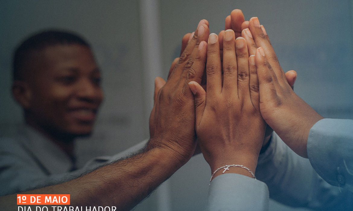 1 Maio Dia do Trabalhador – Silvermoz